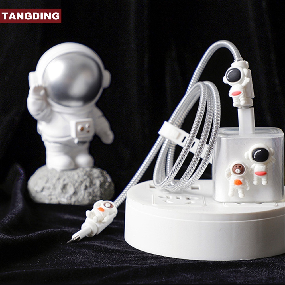 【COD Tangding】Cartoon Cute Astronaut Charging Head Cable Protect Cover Case for IPhone 18/20W Charger Just Cover No Have Charge