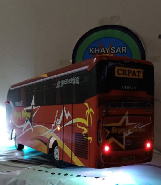 Miniatur bus sugeng rahayu SR2 plus lampu