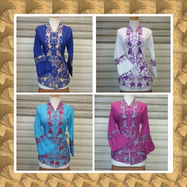 Kebaya Encim Lengan Balon