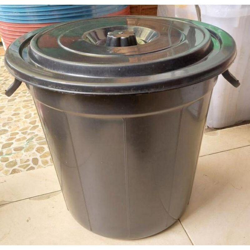 EMBER TUTUP PLASTIK BESAR JUMBO 60 LITER ( GRATIS GAYUNG ) BAHAN TEBAL AWET