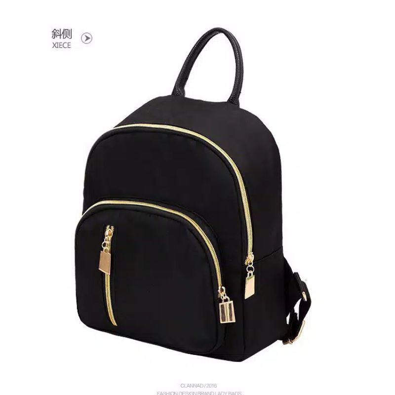 ✨Davia✨Tas punggung wanita kecil hitam