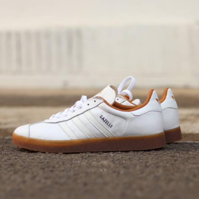 adidas gazelle white gum