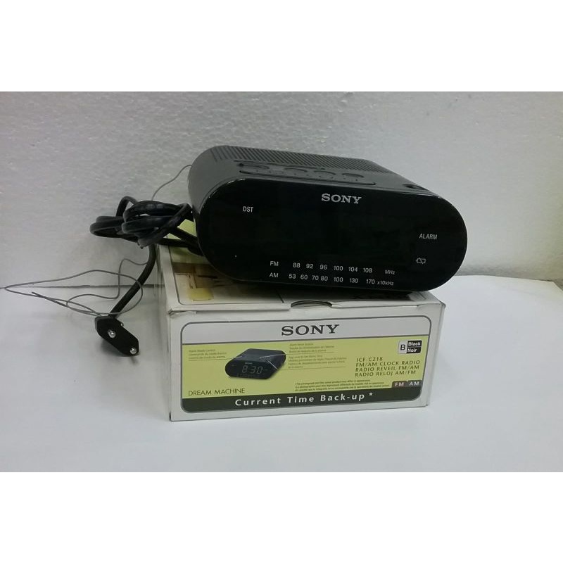 SONY RADIO ICF C 218 FM AM CLOCK RADIO