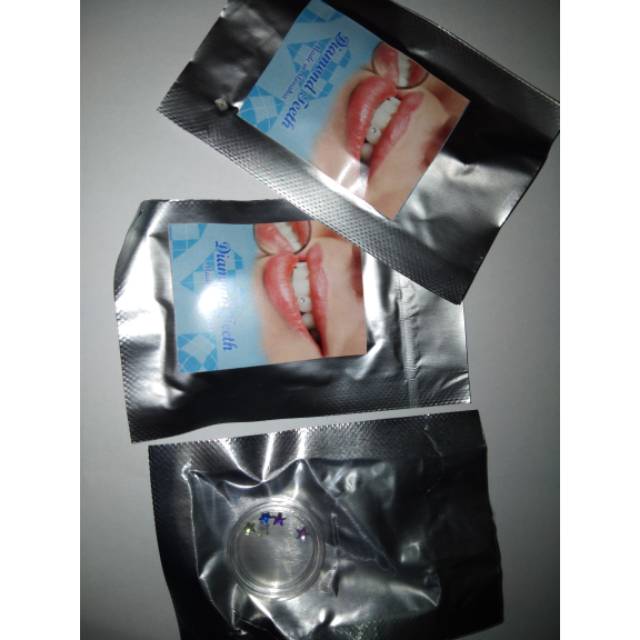 QQ DIAMOND SLOVAKIA BINTANG MIX WARNA/DIAMOND BEHEL GIGI