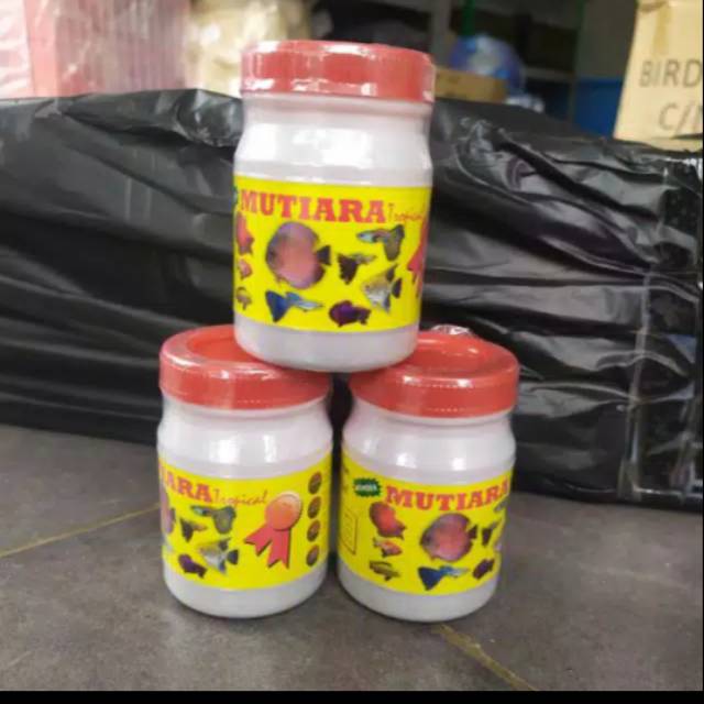 Mutiara / Pakan ikan cupang n  gupy