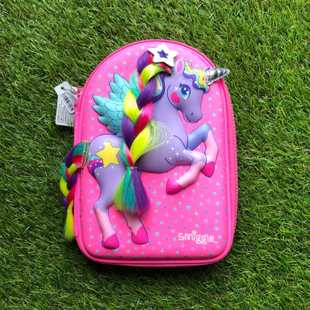 

Smiggle pcase htop Dolly Wishes