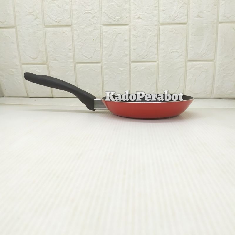 Teflon maxim frypan 18cm Valentino - teflon telur - teflon masak maxim