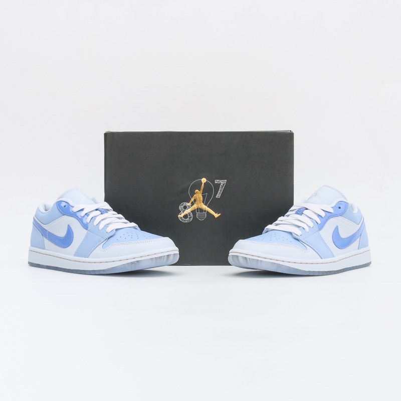 Air Jordan 1 Low Mighty Swooshers