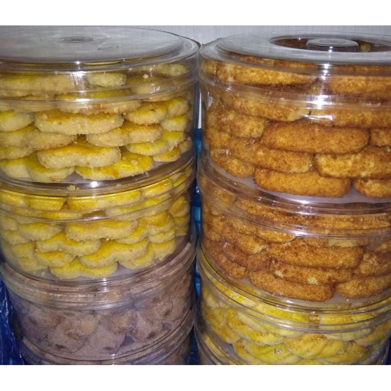 

kue lebaran dijamin super enakk dan lumer dimulut