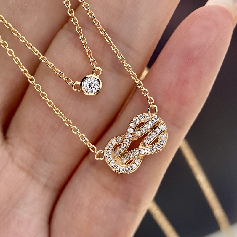 8-Word Infinite Double-Layer Stacked 18K Gold Vachette Clasp Necklace