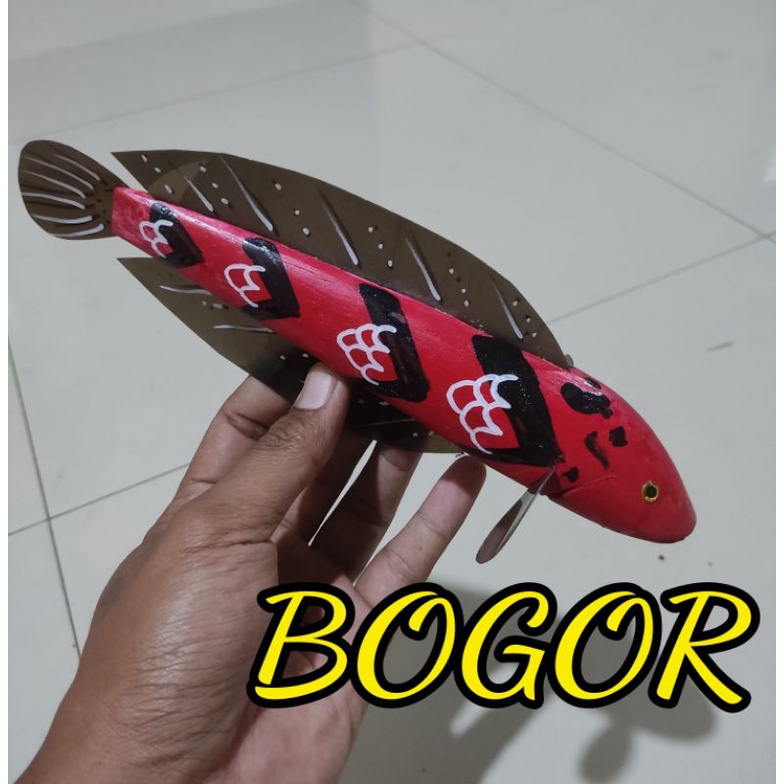 patung ikan chana gabus miniatur ikan hias