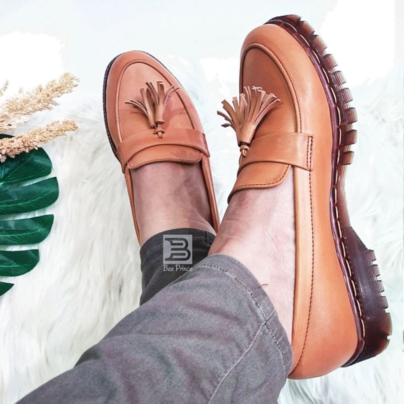 Sepatu Dockmart Wanita Casual Model Docmart Loafers Original Klasik