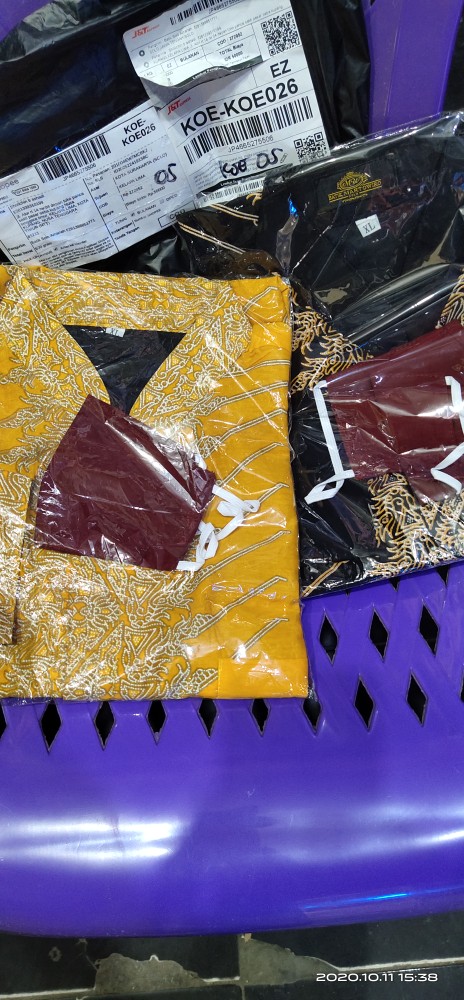 Batik Solo Koko Batik Pria Lengan Panjang Lapis Furing Abinaya Kuning Martowiro Atasan Modang Kuning