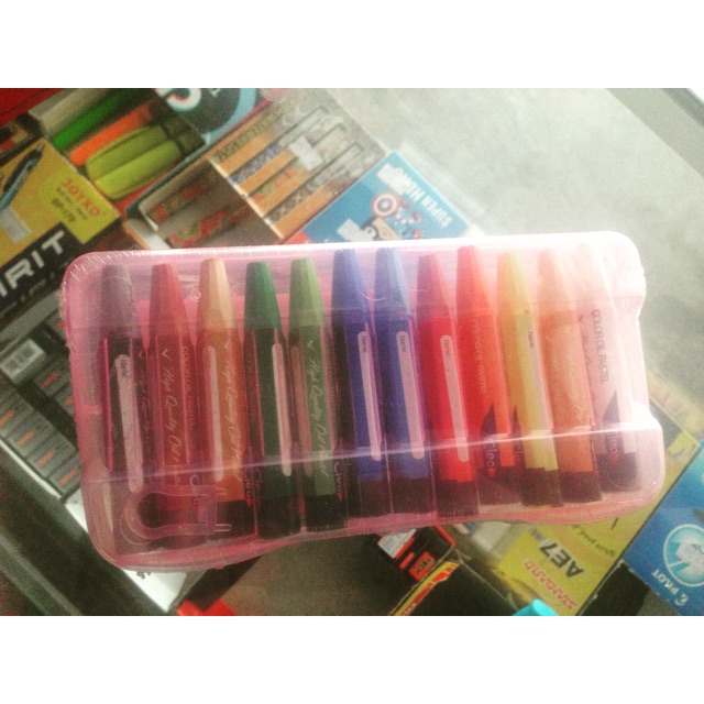 

Crayon 12 warna case murah