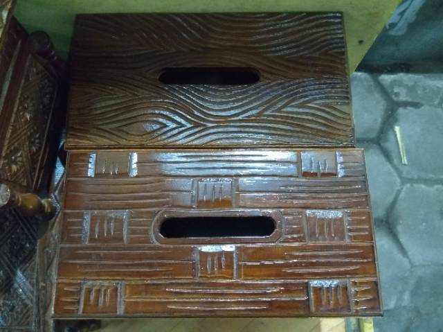 TEMPAT TISU UKIR MODEL CLASSIC BAHAN KAYU JATI 28x15x10 cm - KOTAK TISSUE MURAH