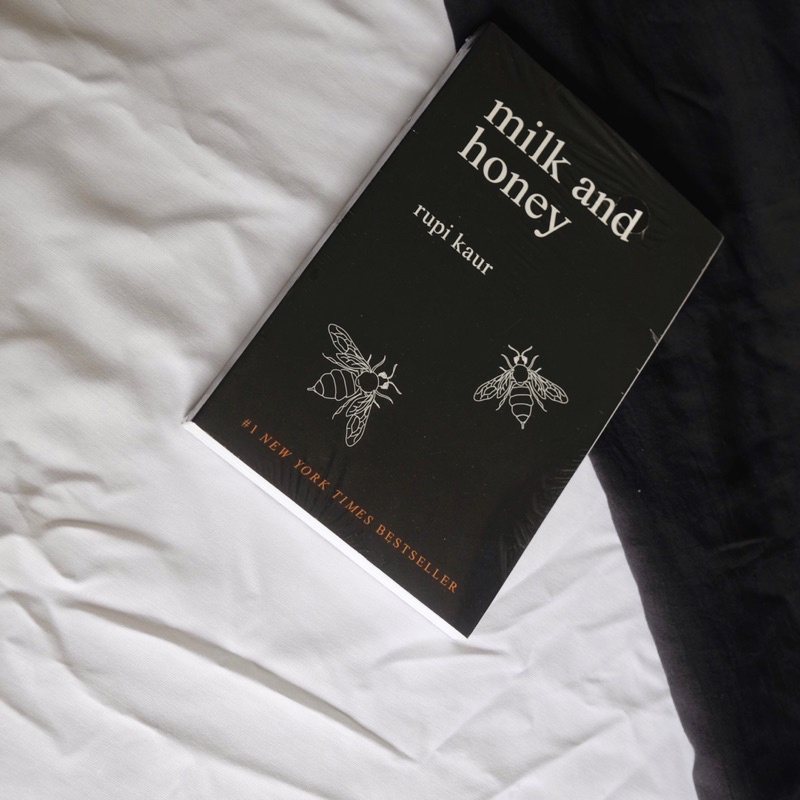 milk and honey rupi kaur english original