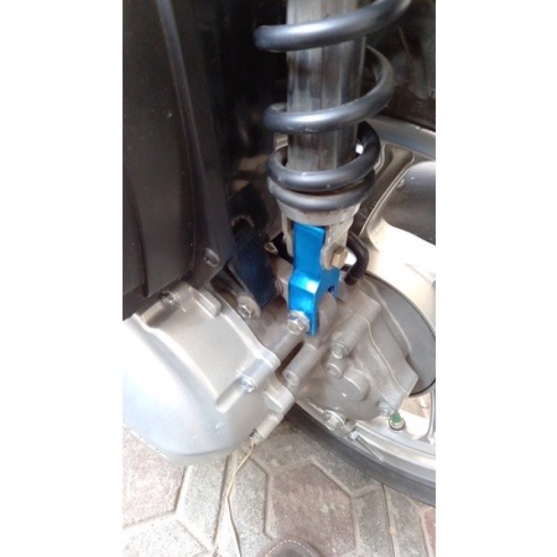 Peninggi Shock Shockbreaker Belakang Motor Matic Variasi Full Cnc Vario Mio Beat Xeon Scoopy dll