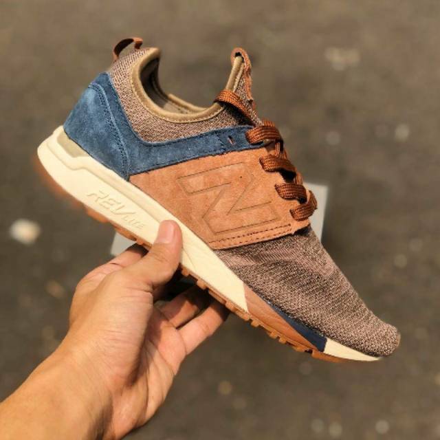 New Balance 247 Luxe Brown