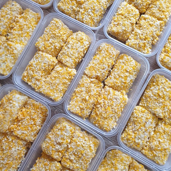 

Risol Mayo Smoke Beef Frozen / Mayonaise / Camilan / Kue Basah