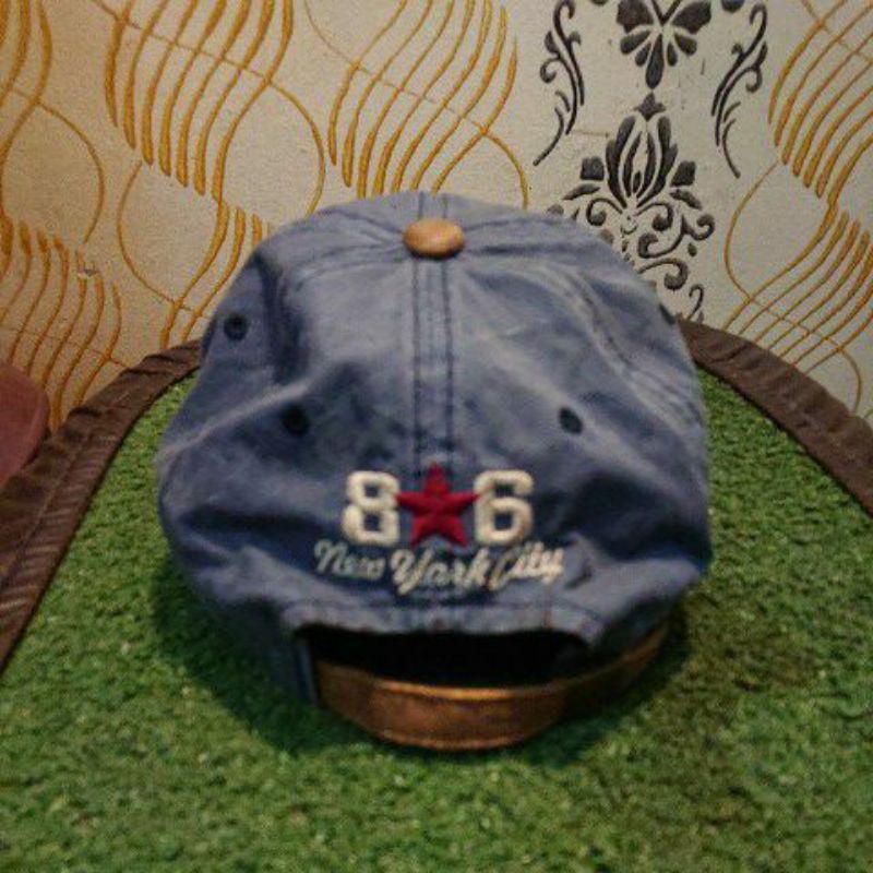 PRELOVED TOPI ASHBY ORIGINAL