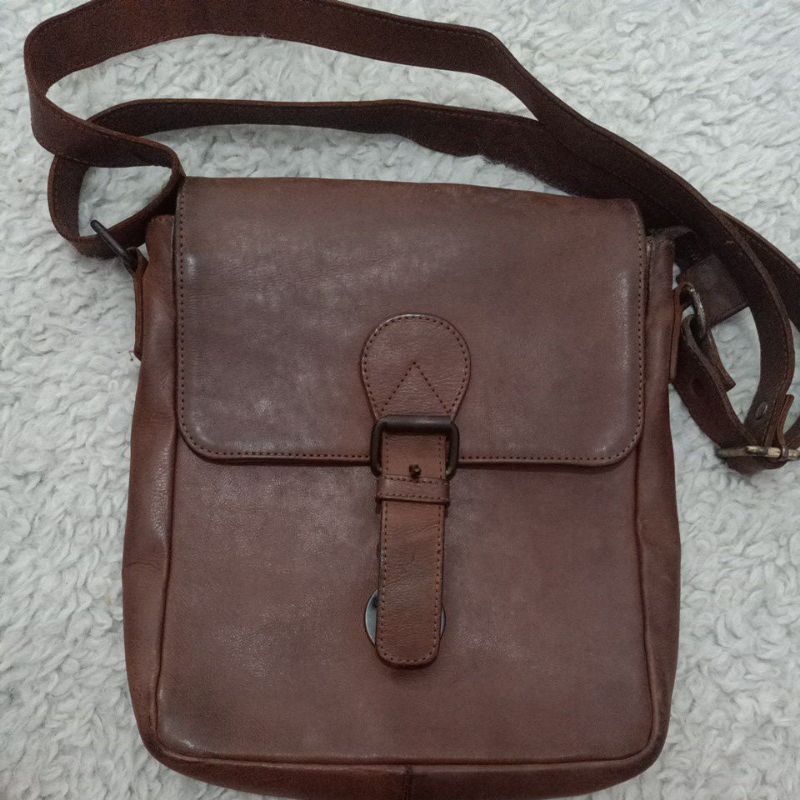 ABEKANI PRELOVED/TAS KULIT PRIA/ABEKANI/JOGJA