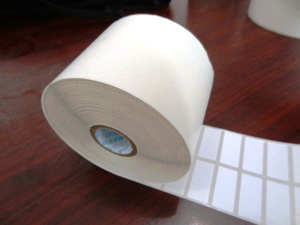 

MURAH MURAH...LABEL BARCODE 33 X 15 mm Core 1 Inch (1 Roll isi : 5.554 pcs )