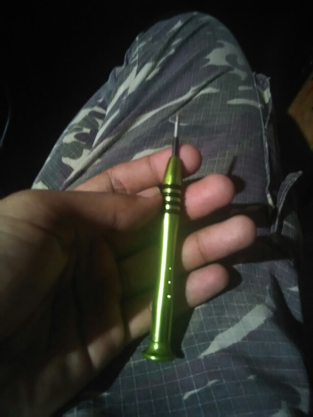 Obeng Plus (+) / Obeng + Mel-v 332