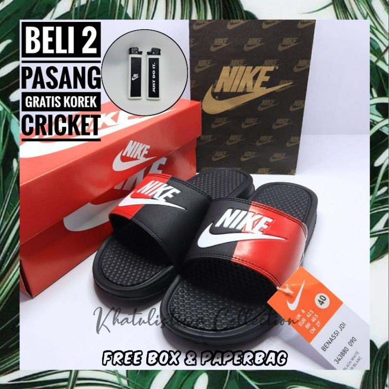 SENDAL NIKE PRIA BENASSI SENDAL NIKE PRIA MOTIF BLACK RED WHITE SENDAL NIKE COWOK SANDAL SPORT