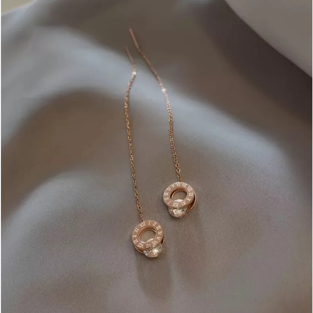 Anting Drop Titanium Rumbai Roman Bulat Angka Romawi Rose Gold, Gold dan Silver