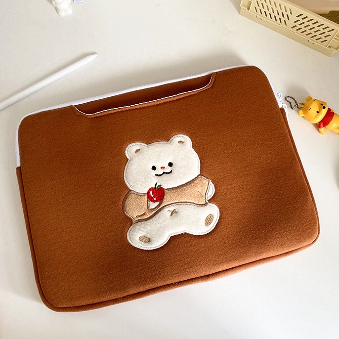 Sleeve Pouch Sarung Tas Bag Case Ipad Tab Tablet Macbook Air Pro Laptop Asus Acer Lenovo HP Huawei 11 12 13 14 15 inch Motif Gambar Kartun Bear Beruang Strawberry Cherry Pink Coklat Brown Cute Murah Korean Jinjing Tali Strap Waterproof Tahan Air Slot