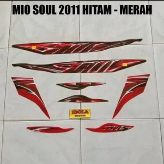 Striping Mio soul 2011 Hitam-merah