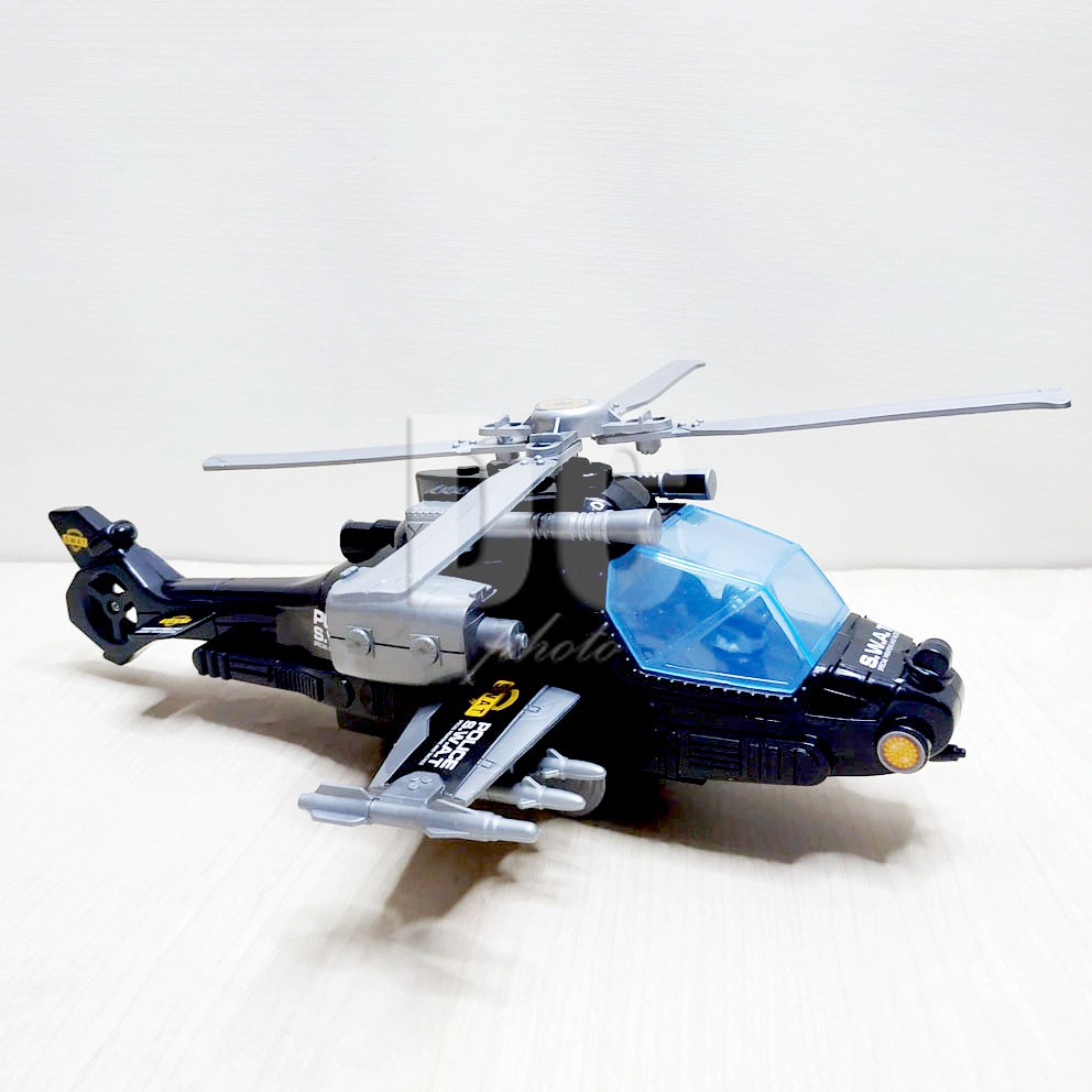 COMBAT HELICOPTER APACHE MAINAN HELIKOPTER TEMPUR MILITER