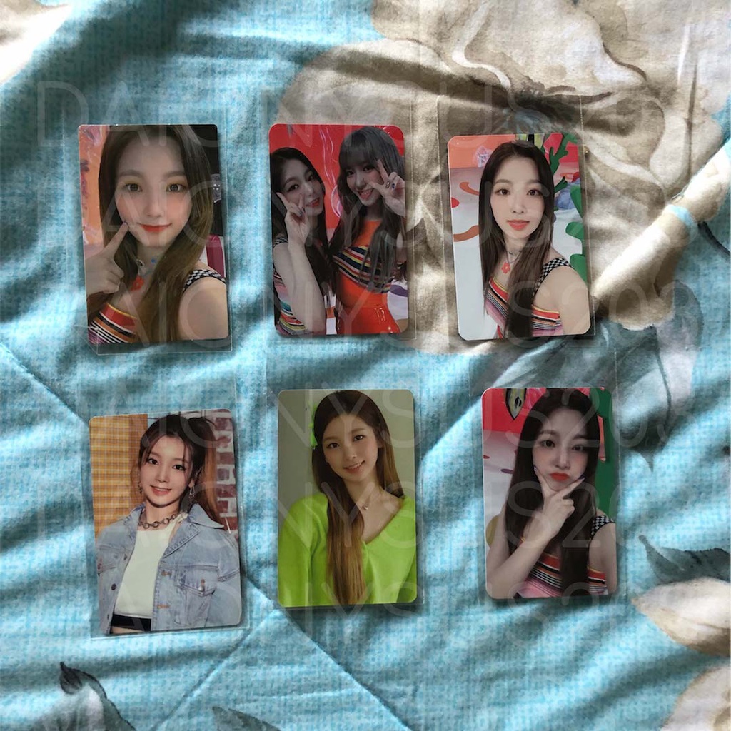 ❗️CLEARANCE SALE❗️ [READY STOCK] ROCKET PUNCH - YEONHEE PHOTOCARD