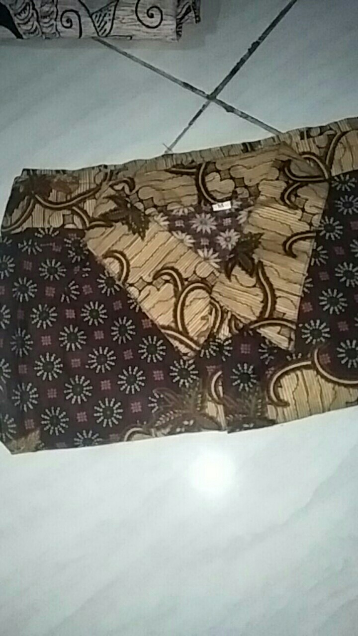 Bswart Batik Hrb026 Kenongo Hem Pendek Anjani Biru Pekalongan M L Xl Batik Pria Murah Modern Grosir