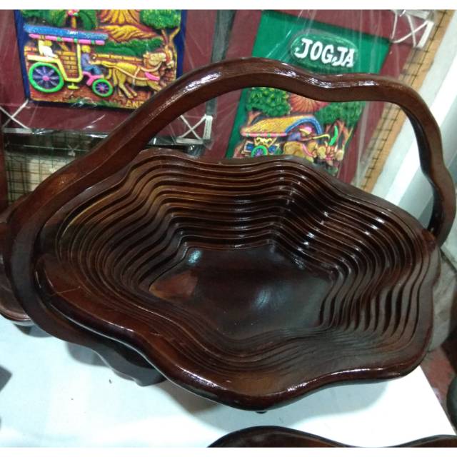 TEMPAT BUAH BENTUK ANGGUR SPIRAL BAHAN KAYU JATI ASLI 27x25x26 cm - DEKORASI RUMAH MURAH