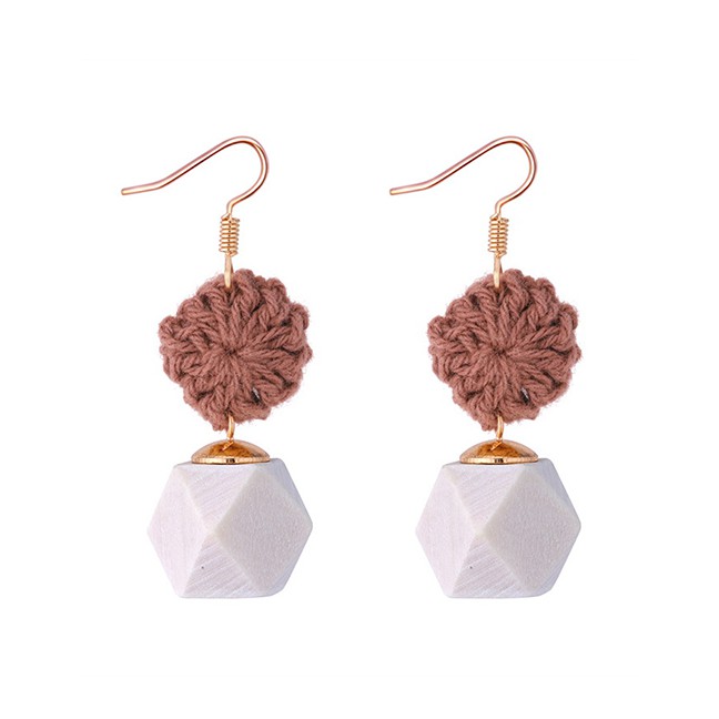 LRC Anting Gantung Fashion Geometric Shape Decorated Earrings