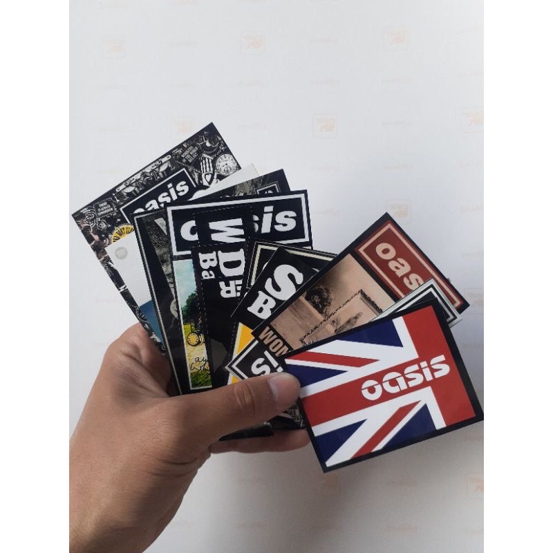 stiker oasis satu set tempelan gitar laptop kulkas helm dll