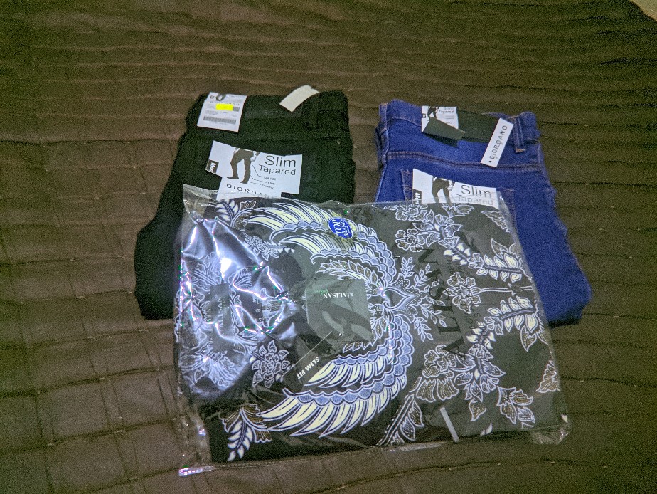 Kemeja Batik Alisan Slimfit Lengan Pendek Batik Pria