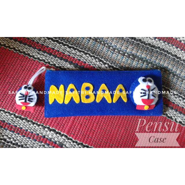 

Souvenir Tempat Pensil Free NAMA