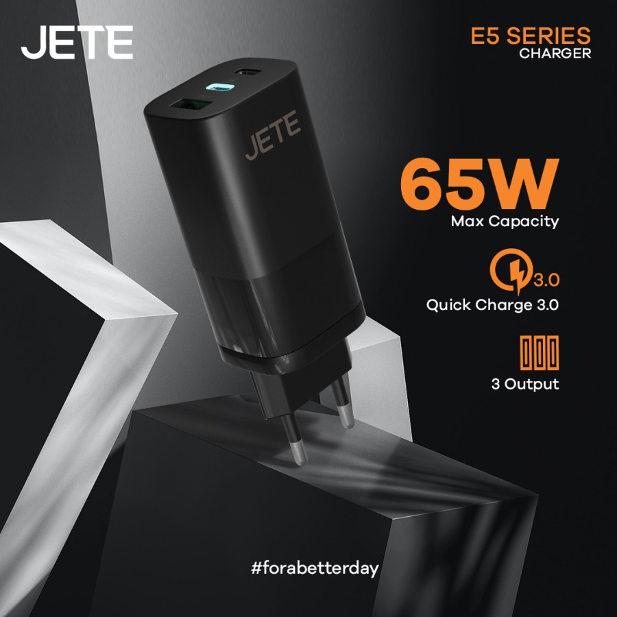 Travel Charger JETE E5 Fast Charger 65 Watt Quick Charge 3.0