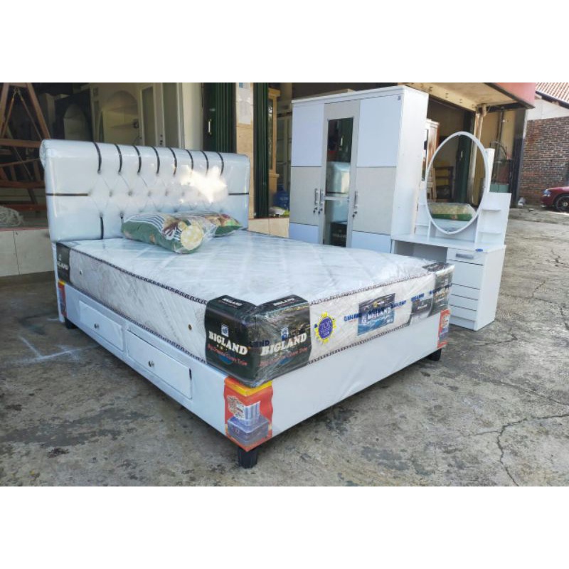 FREE ONGKIR KEBUMEN kamar set/set dipan lemari dan meja rias