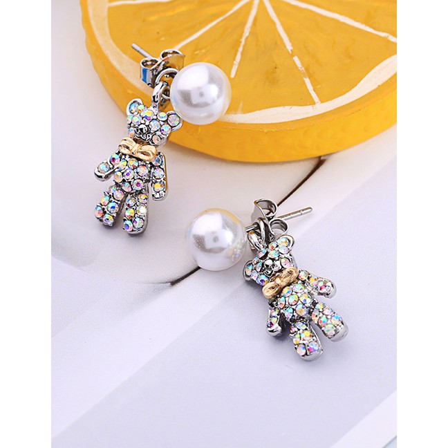 LRC Anting Tusuk Fashion Short Silver Bear Pearl Stud Earrings F76518