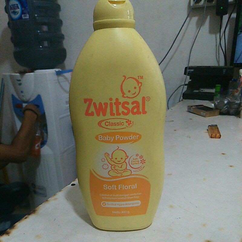 bedak bayi zwitsal clasik 300gr