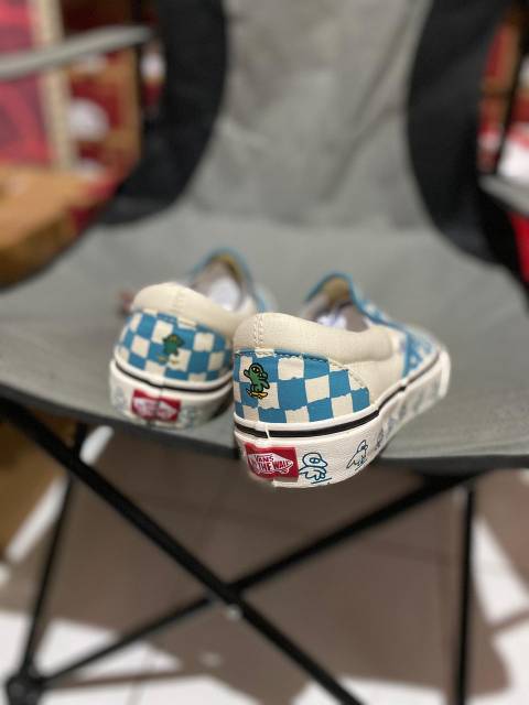 VANS KAKAO FRIENDS SLIP ON CHECKERBOARD