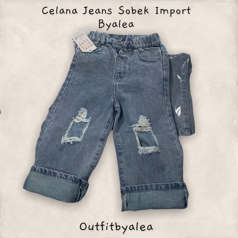 CELANA RIPPED JEANS SOBEK IMPORT