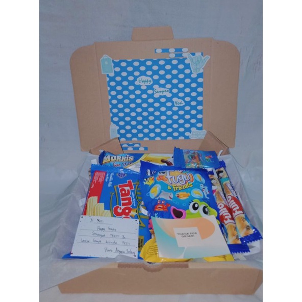 

snack box hampers
