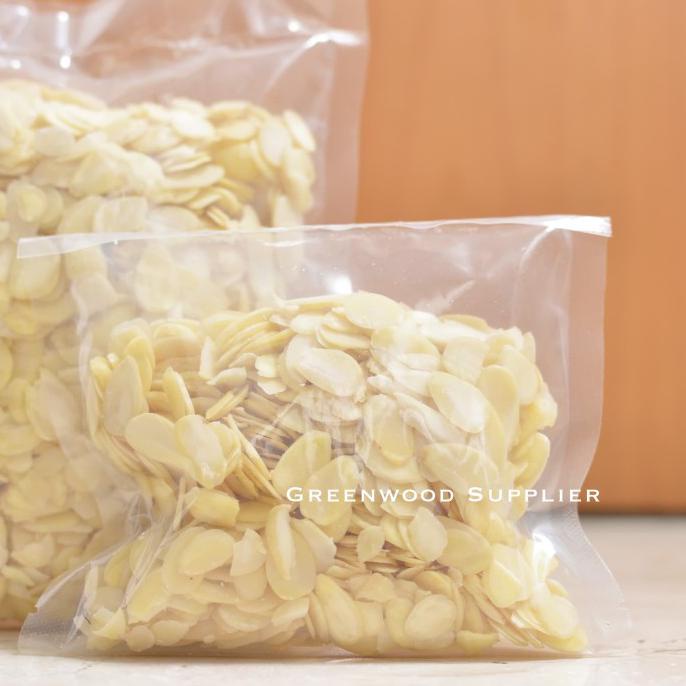 

Cuci Gudang Awal Tahun Kacang Almond Iris / Almond Slice (1KG) Diskon