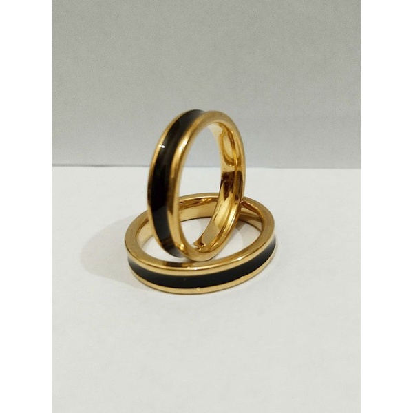 cincin hitam gold /couple titanium pria wanita