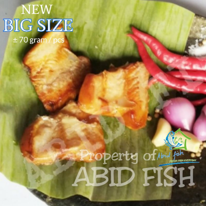 

Ikan asap pari big size / ikan pari asap m ikan panggang