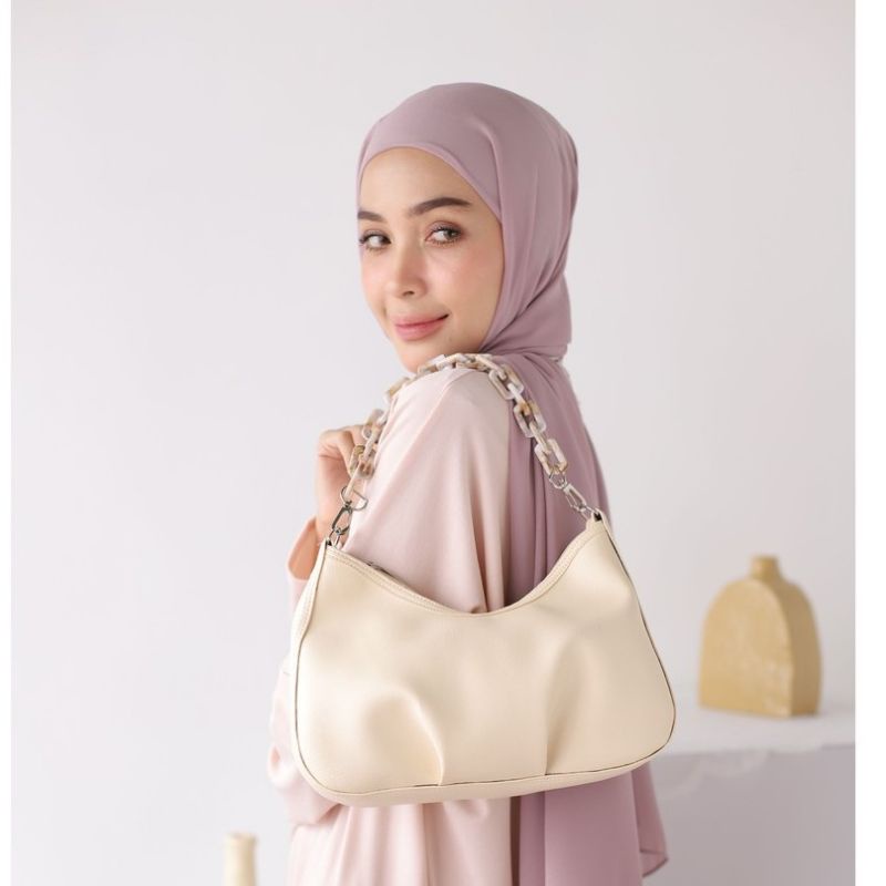 Agatha Sling Bag - Tas Selempang Wanita - Sling Bag Wanita